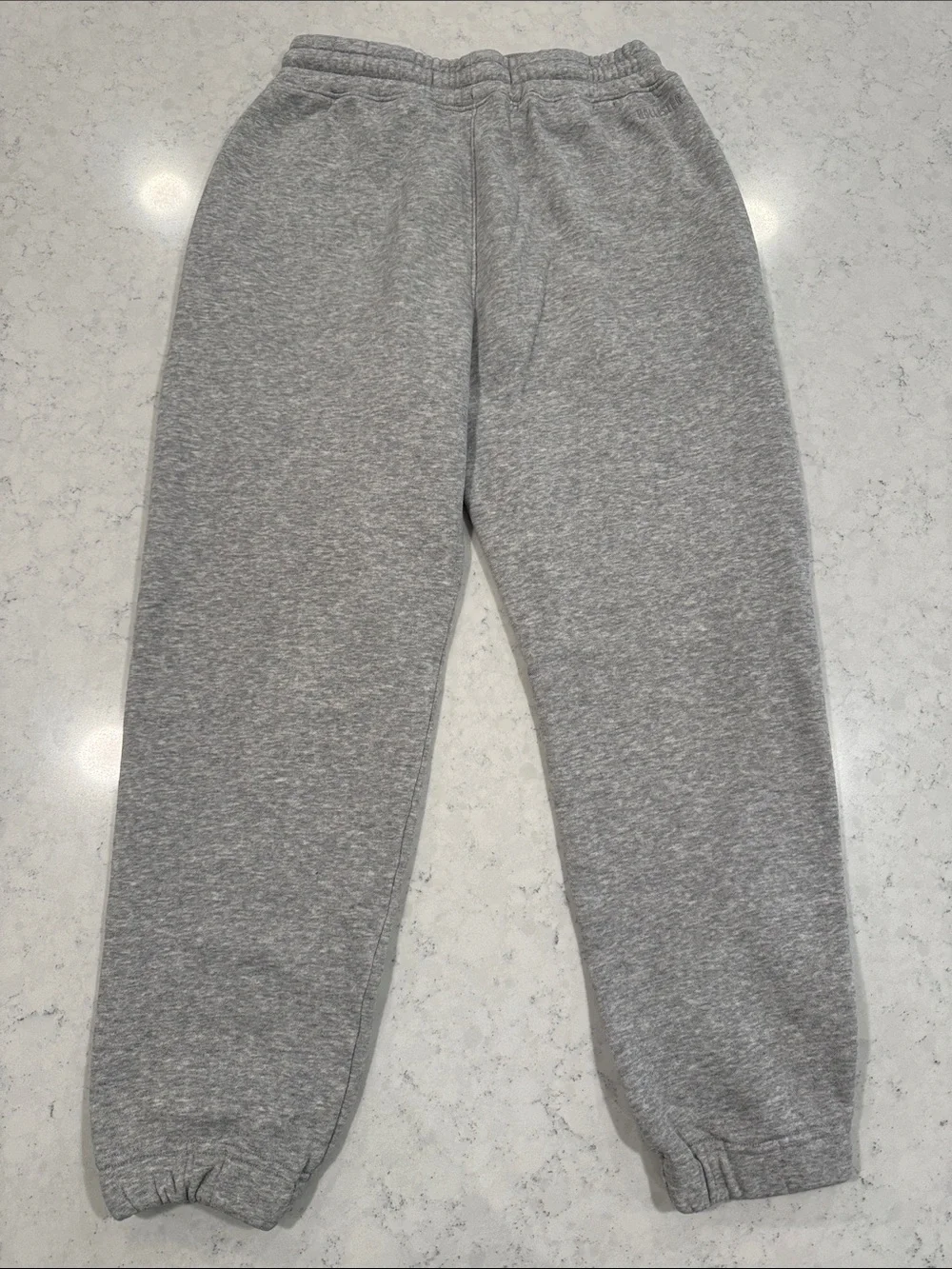 Hollister Men’s XS Classic Gray Jogger Cuffed Logo Pockets Elastic Drawstring